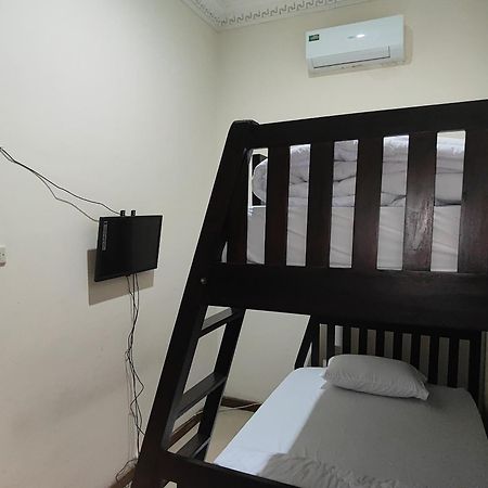 Tirto 27 Homestay Yogyakarta Ngoại thất bức ảnh
