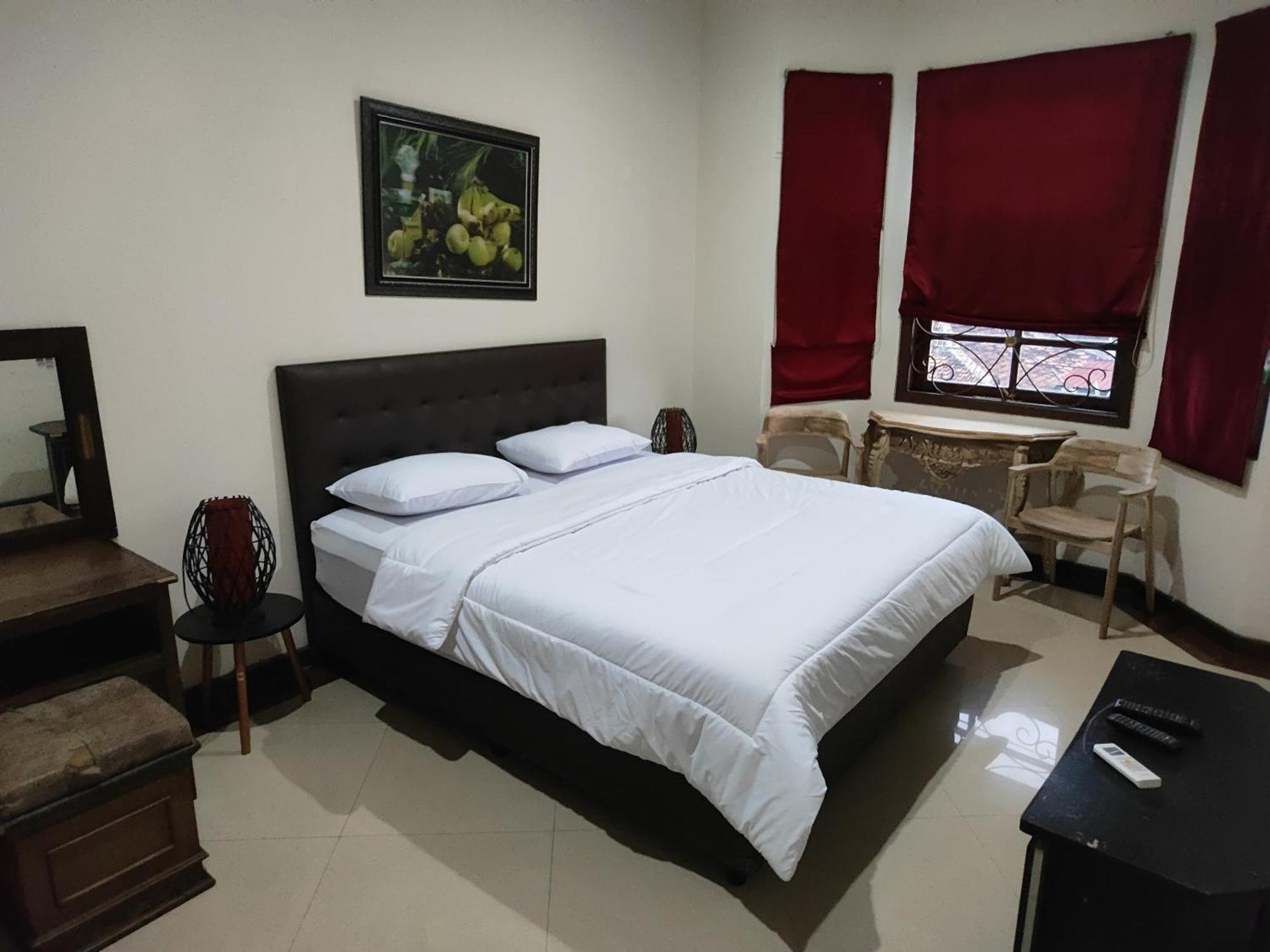 Tirto 27 Homestay Yogyakarta Ngoại thất bức ảnh