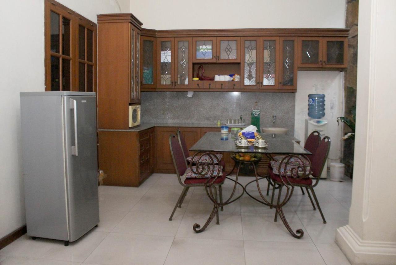 Tirto 27 Homestay Yogyakarta Ngoại thất bức ảnh